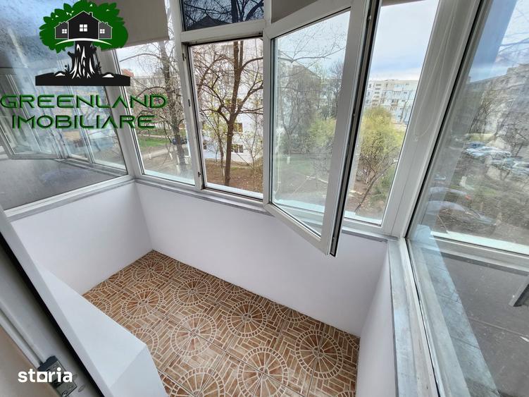 Apartament cu 2 camere semidecomandat în Podu Roș