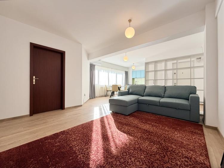 Apartament cu 2 camere semidecomandat, mobilat în Mărăști
