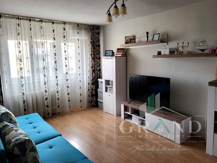 Apartament cu 2 camere decomandat, mobilat în Mărăști
