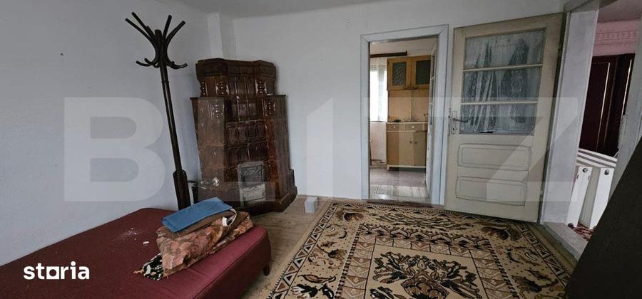 Casă cu 2 camere cu Teren 1200 Mp în Brănești