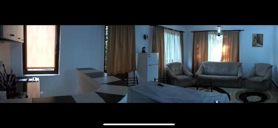 Casă individuală cu 5 camere cu Teren 540 Mp în Caragiale