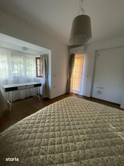 Casă cu 4 camere cu Teren 200 Mp în Central