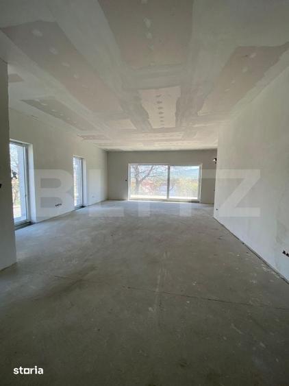 Casă cu 4 camere cu Teren 700 Mp în Central