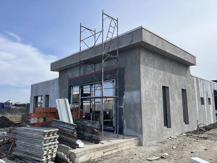 Casă cu 4 camere cu Teren 555 Mp în Torontalului