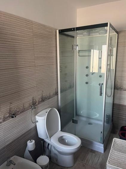 Casă individuală cu 4 camere cu Canalizare în Miroslava