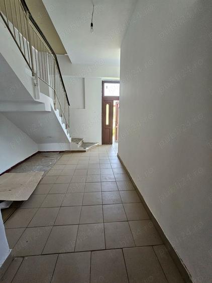 Spațiu comercial, de 45 mp, în Săveni