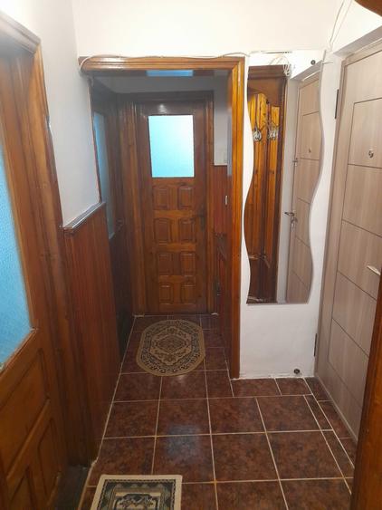 Apartament cu 2 camere decomandat în Exterior Vest