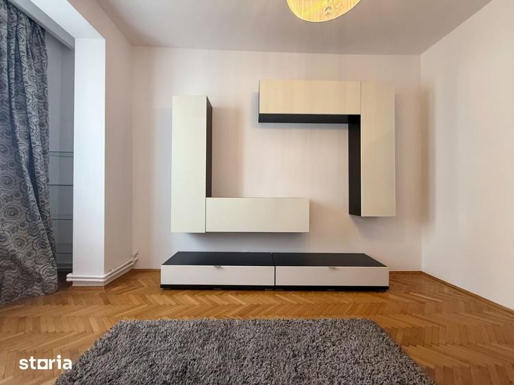 Apartament cu 2 camere decomandat în Eminescu