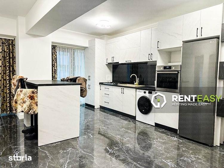 Apartament cu 3 camere în Podu Roș