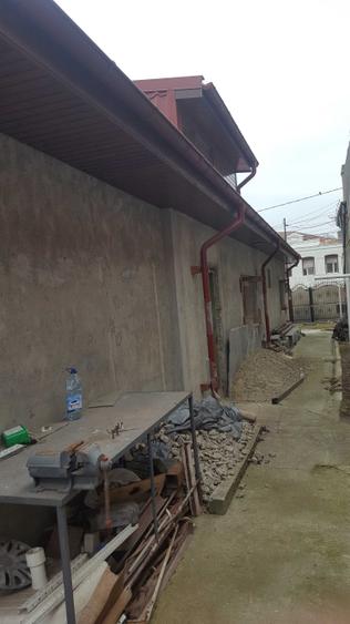 Casă cu 2 camere semidecomandat în Republicii