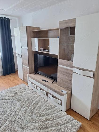 Apartament cu 2 camere decomandat, mobilat în Micro 17