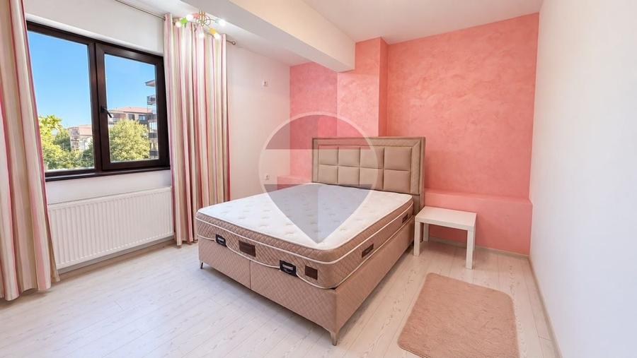 Apartament cu 2 camere semidecomandat în Fundeni