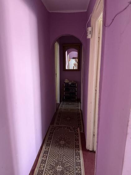 Apartament cu 2 camere decomandat în Bărboși