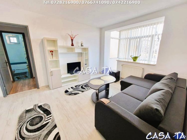 Apartament cu 2 camere semidecomandat, mobilat în Central