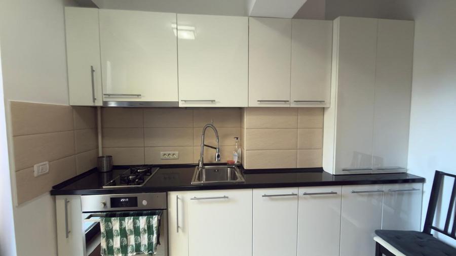 Apartament cu 3 camere circular, mobilat în Domenii