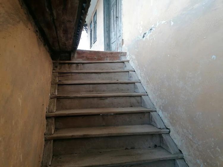 Casa de vanzare la munte - 5