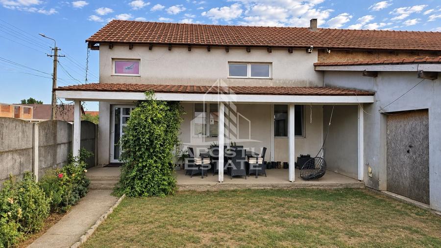 Casă individuală cu 4 camere cu Canalizare în Gottlob