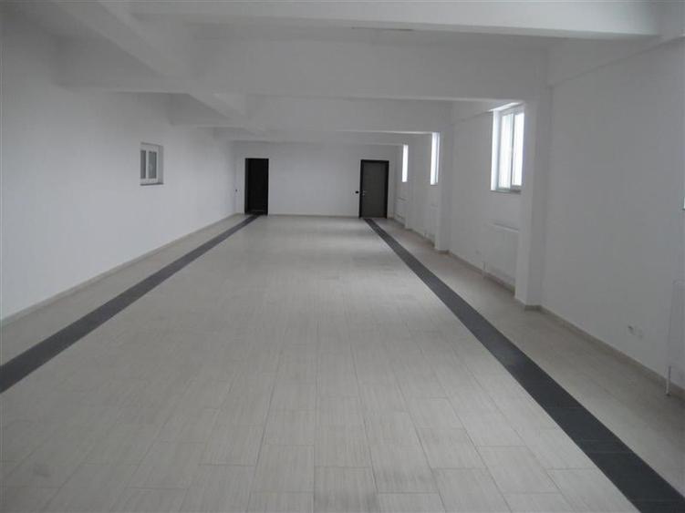 Birou, de 169 mp, în CFR