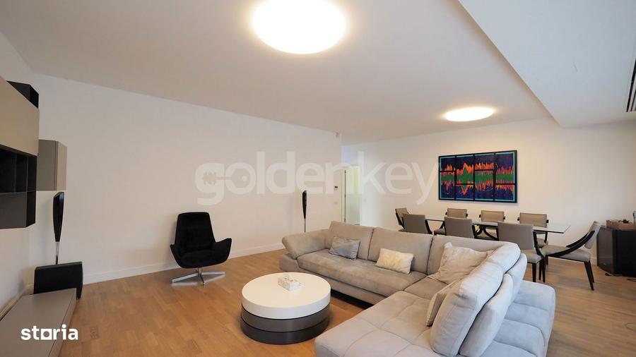 Apartament cu 5 camere, mobilat în Băneasa