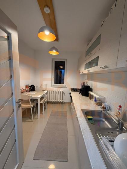 Apartament cu 2 camere semidecomandat, mobilat în Tomis I