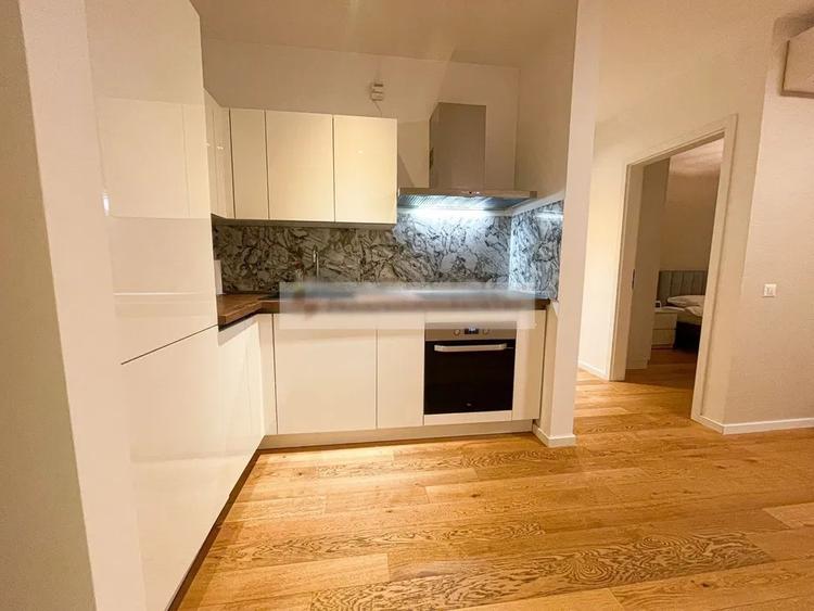 Apartament cu 2 camere semidecomandat, mobilat în Aviației