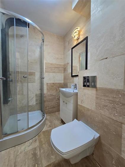 Apartament cu 2 camere decomandat în Podu Roș