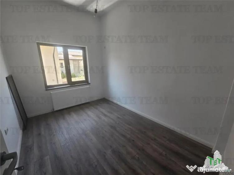 Casă cu 5 camere cu Teren 143 Mp în Prelungirea Ghencea