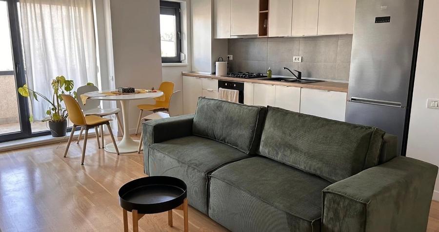 Apartament cu 2 camere decomandat în Domenii