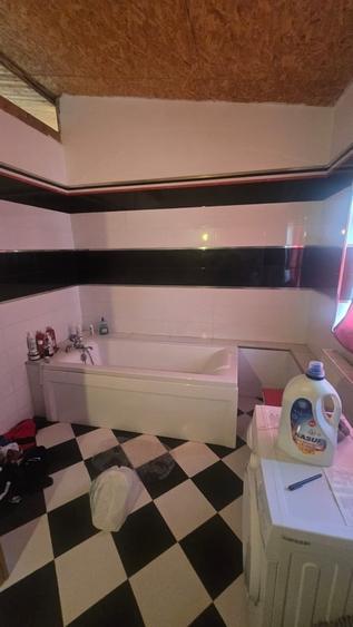 Casă cu 3 camere cu Teren 400 Mp în 1 Mai