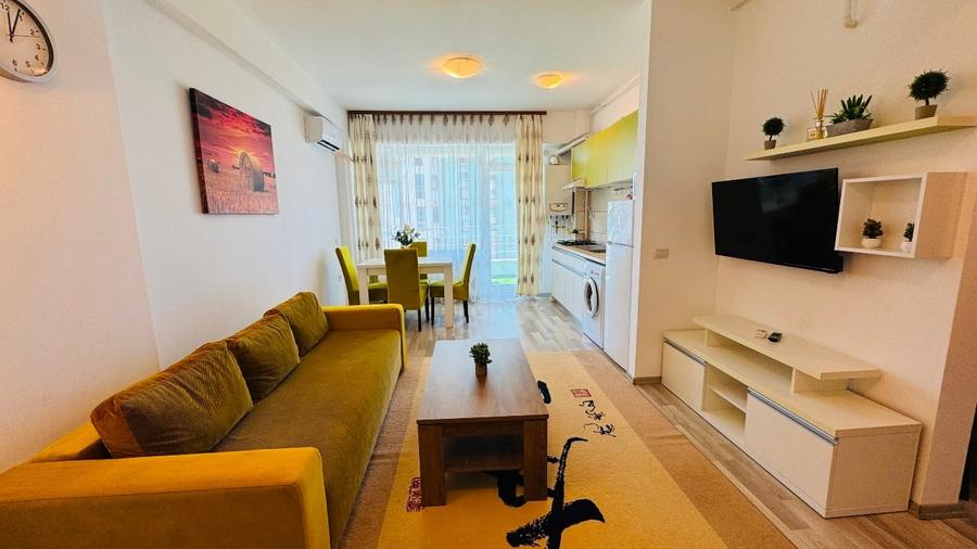 Apartament cu 2 camere semidecomandat, mobilat în Nord
