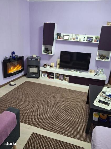 Casă cu 3 camere cu Teren 2155 Mp în Traian