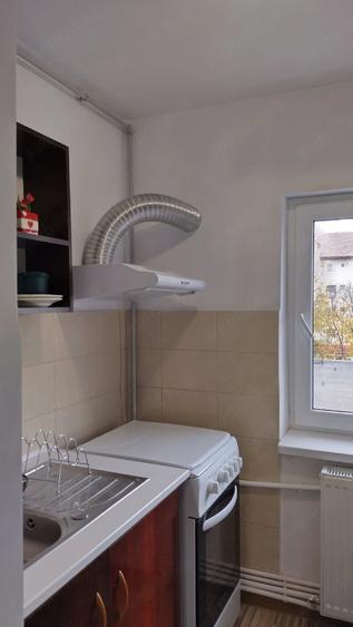 Garsonieră decomandată în Central