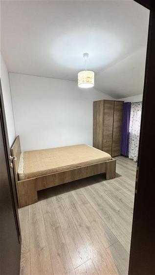 Apartament cu 3 camere decomandat, mobilat în Valea Lupului