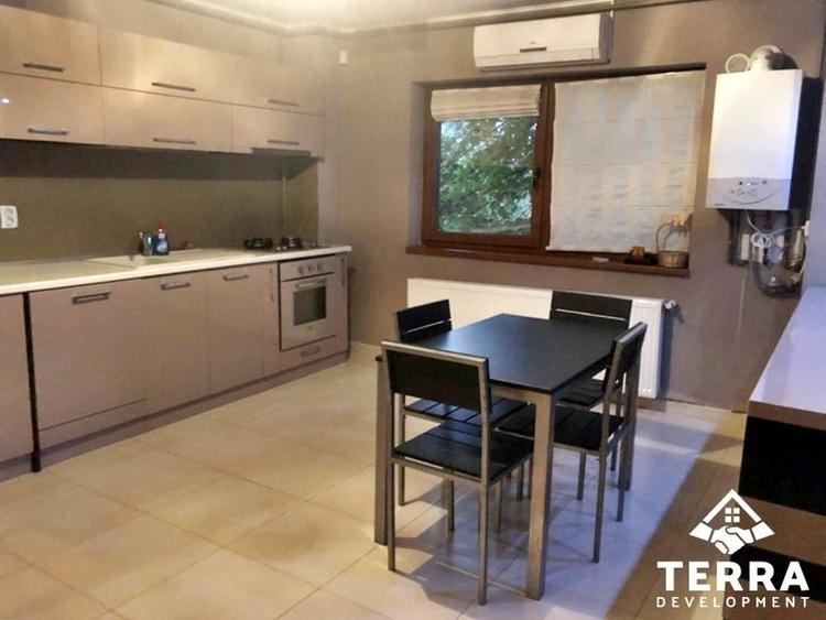 Apartament cu 3 camere decomandat, mobilat în Faleza Nord