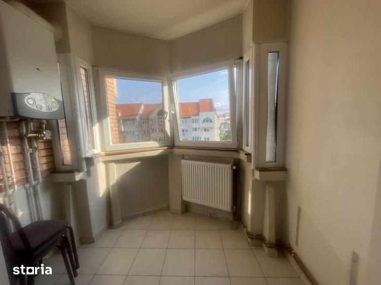 Apartament cu 3 camere în Central
