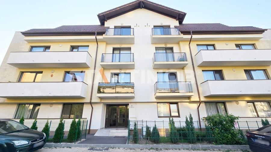 Apartament cu 3 camere decomandat, mobilat în Tractorul