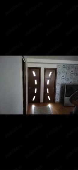 Apartament cu 3 camere decomandat în Glina