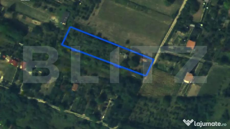 Teren de 2366 mp, în Bercu Roșu