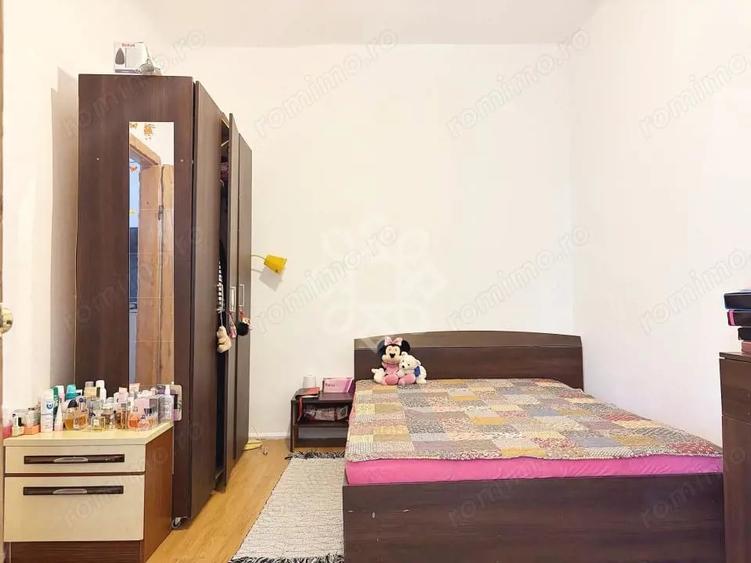 Casă cu 2 camere cu Teren 226 Mp în Iosia
