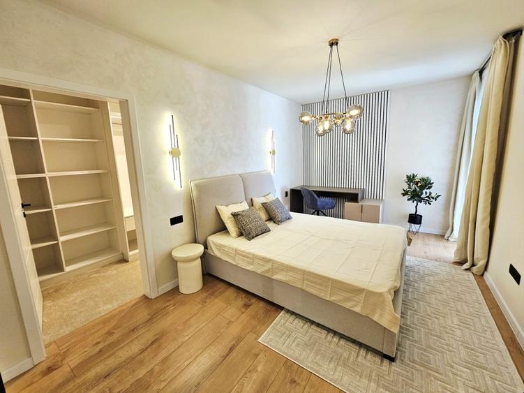 Apartament cu 2 camere semidecomandat în Florești