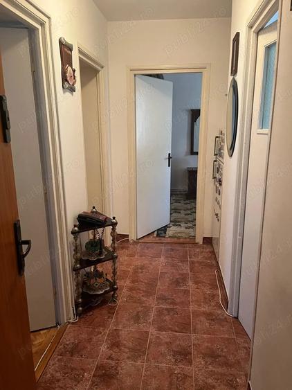Apartament cu 3 camere decomandat în Ultracentral