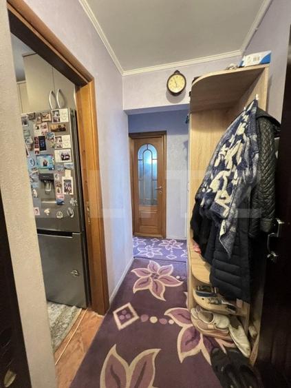 Apartament cu 5 camere decomandat, mobilat în Sud
