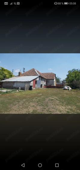 Casă cu 3 camere cu Teren 1906 Mp în Exterior Vest