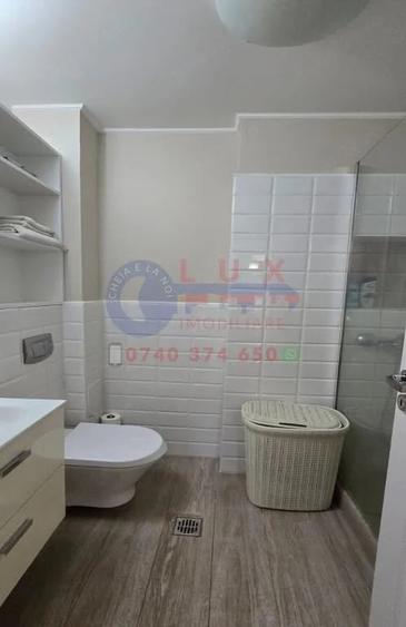 Apartament cu 3 camere decomandat în Ultracentral