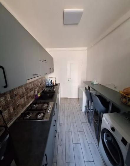 Apartament cu 2 camere semidecomandat, mobilat în Florești — fotografia 1