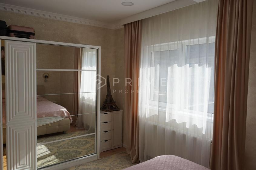 Duplex cu 3 camere cu Canalizare în Livezeni