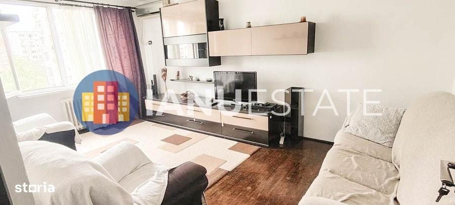 Apartament cu 3 camere decomandat în Titan