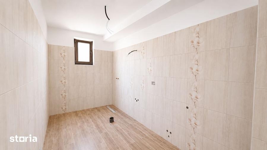 Casă cu 4 camere cu Teren 3960 Mp în Milcovul