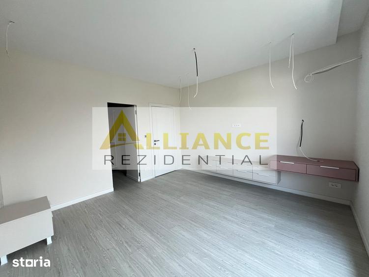 Casă cu 4 camere cu Teren 365 Mp în Vidra
