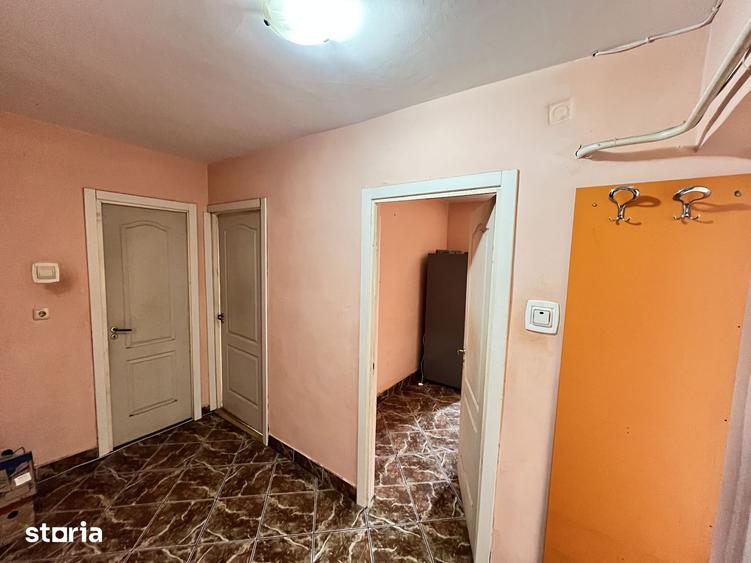 Investitie! Apartament 2 camere decomandat - 2 min Piata Mare - 3